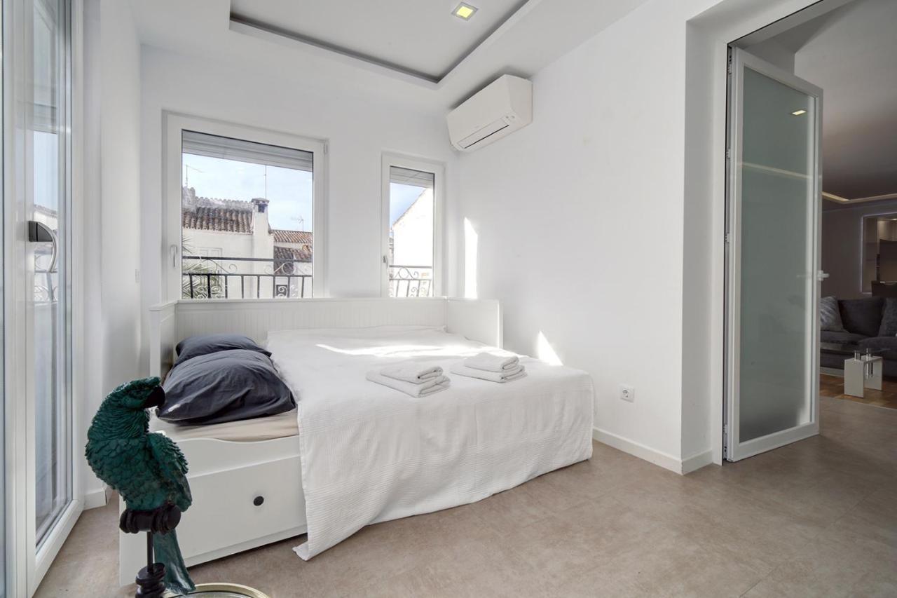 Westminster Puerto Banus Marina Appartement Marbella Buitenkant foto
