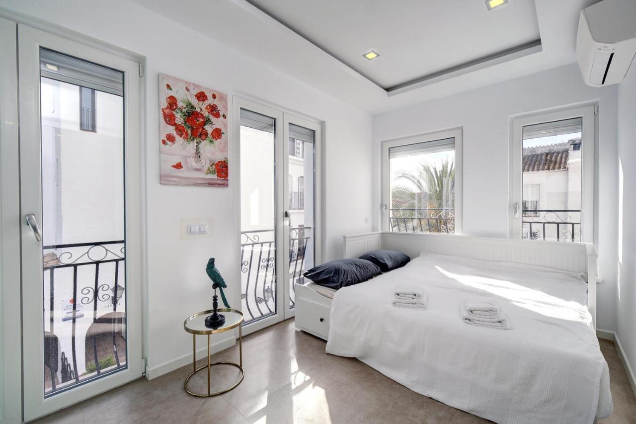 Westminster Puerto Banus Marina Appartement Marbella Buitenkant foto